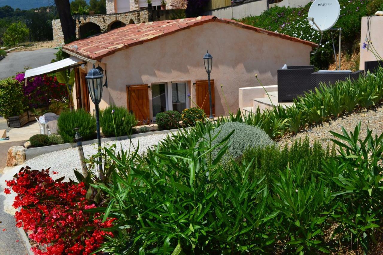 La Petite Maison La Gaude Exterior photo